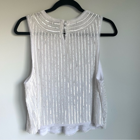 ASOS DESIGN sequin top with geo pattern in white - Picture 4 of 8